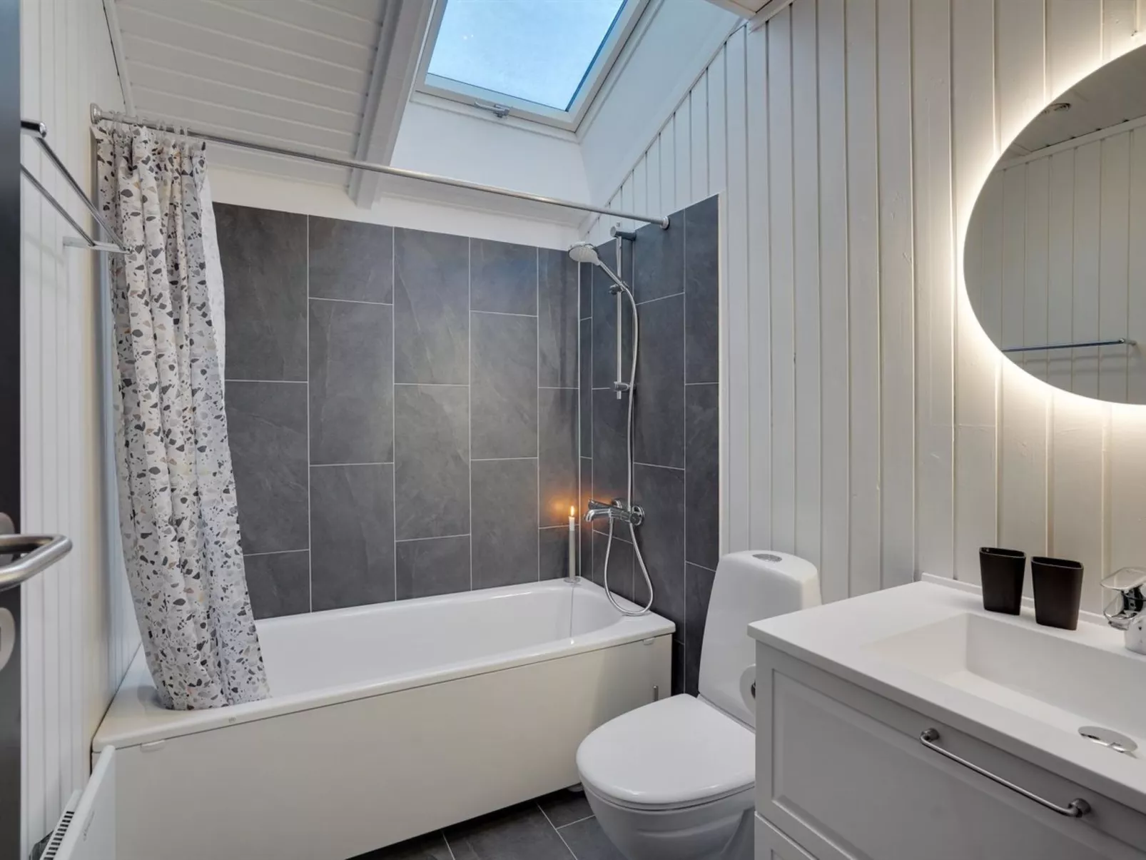 "Selima" - 300m from the sea-Binnen