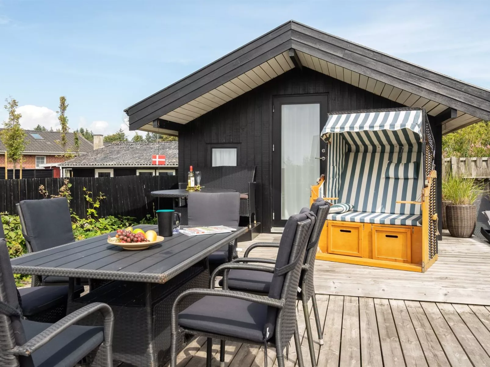 "Solfrid" - 150m from the sea-Buiten