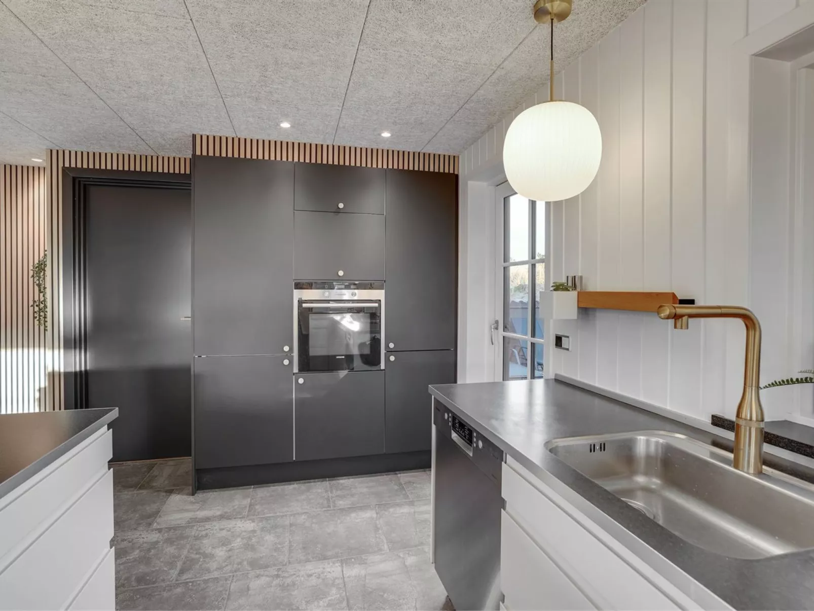 "Oskari" - 1.3km from the sea-Binnen