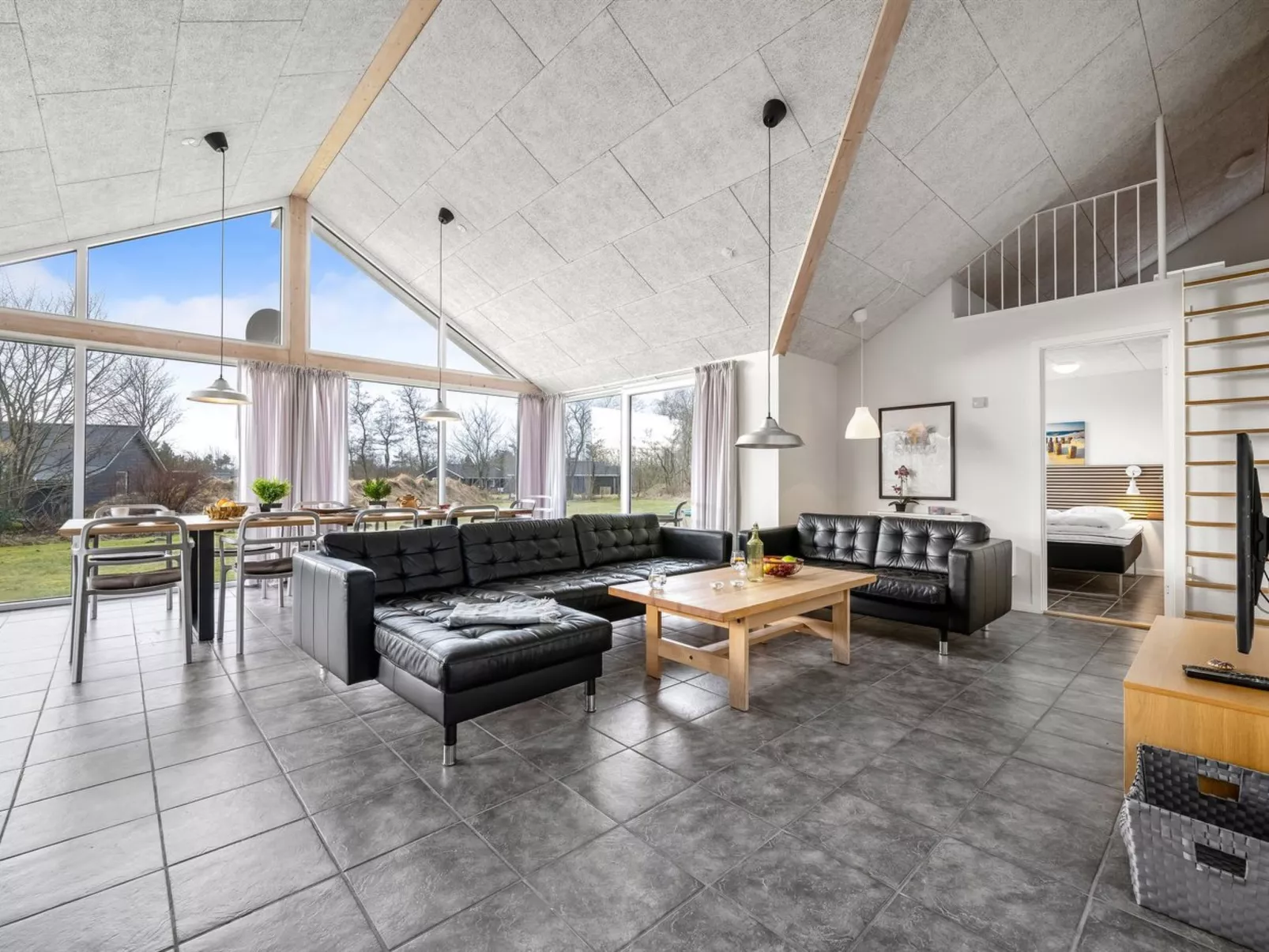 "Talida" - 12km from the sea-Binnen