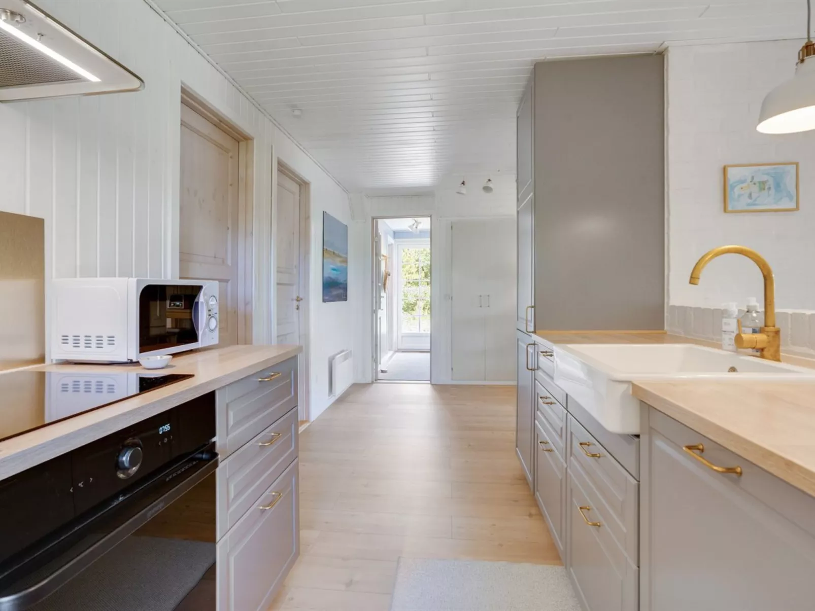 "Sine" - 500m from the sea-Binnen