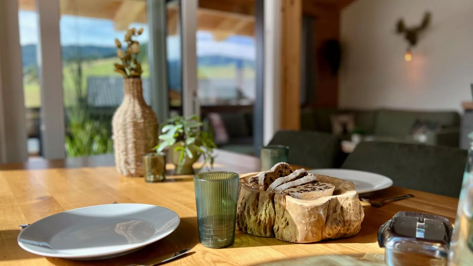 Grebenzen Lodge Edelweiss-Eetkamer