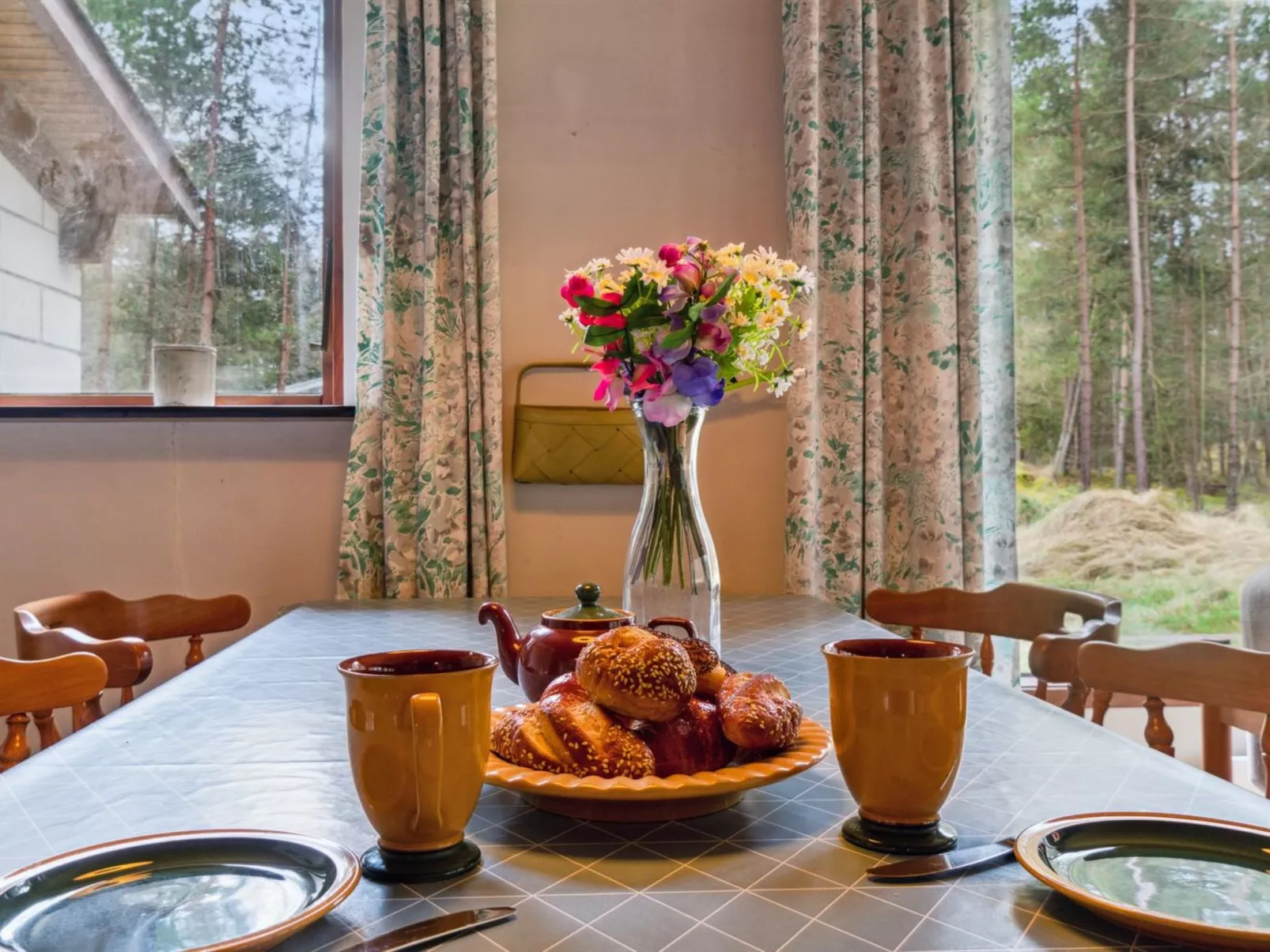 "Awa" - 800m from the sea-Binnen