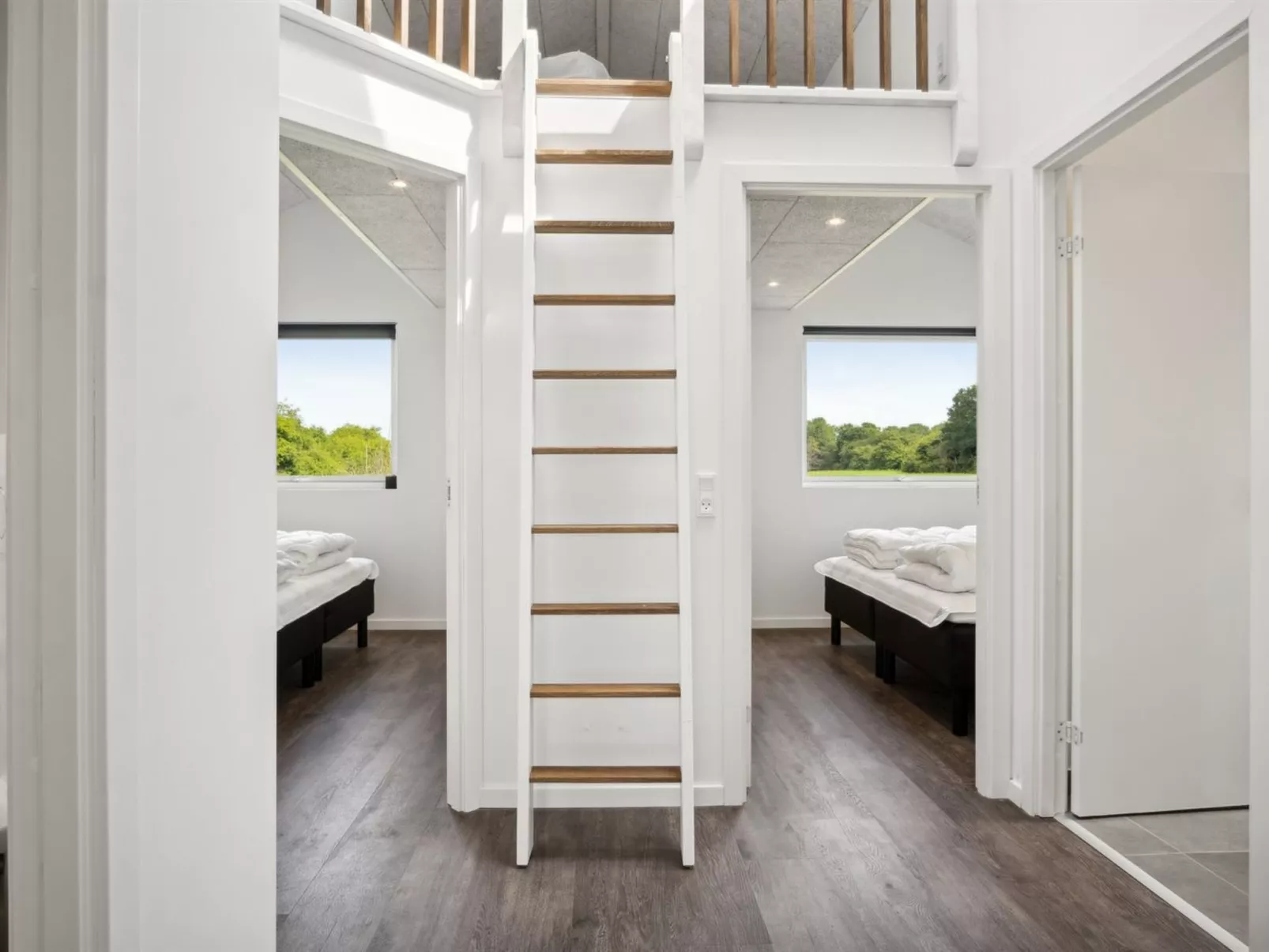 "Henryk" - 75m from the sea-Binnen