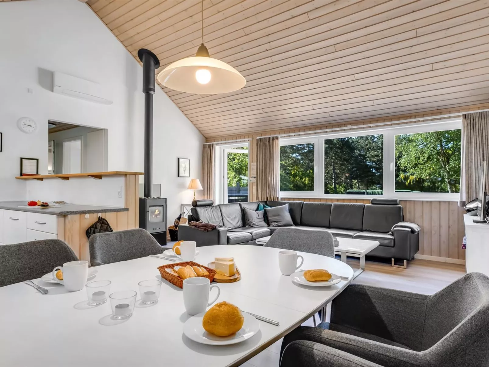 "Rohan" - 700m from the sea-Binnen