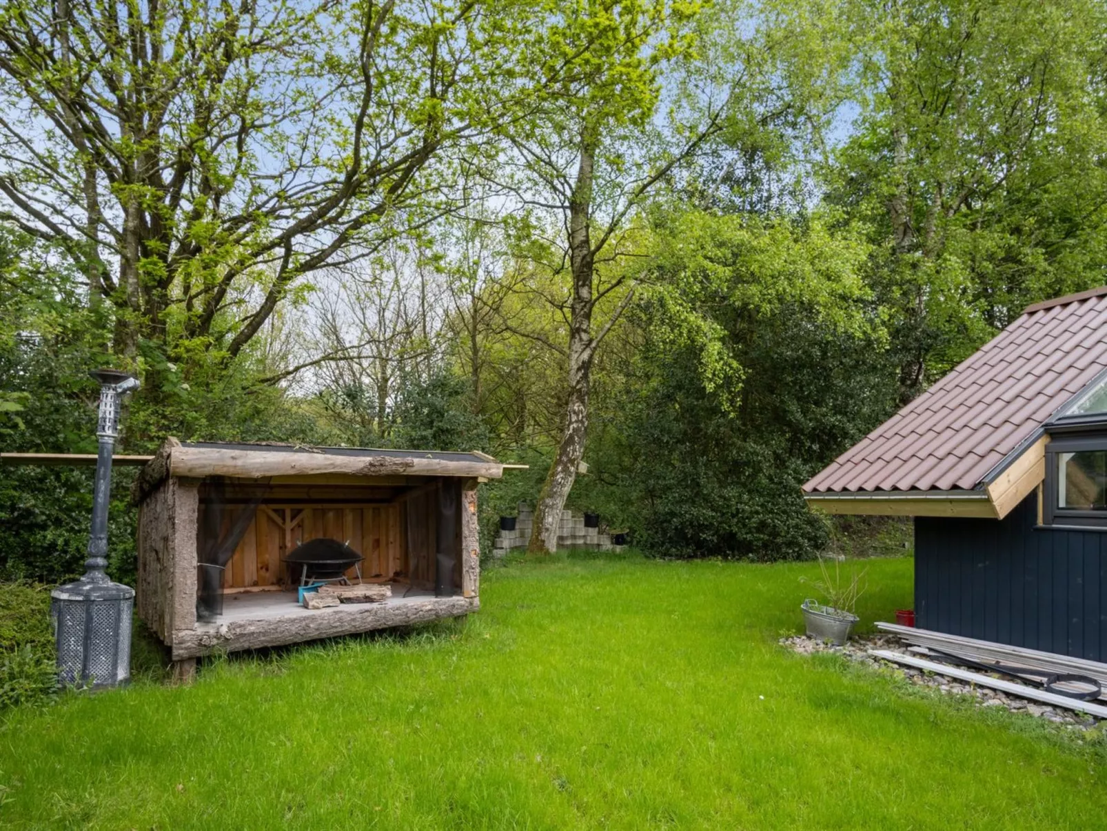 "Fenna" - 30km from the sea-Buiten