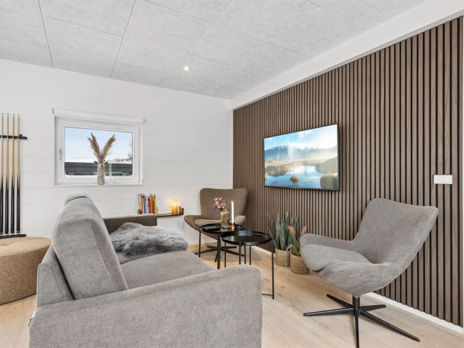 "Lanessa" - 800m from the sea-Binnen