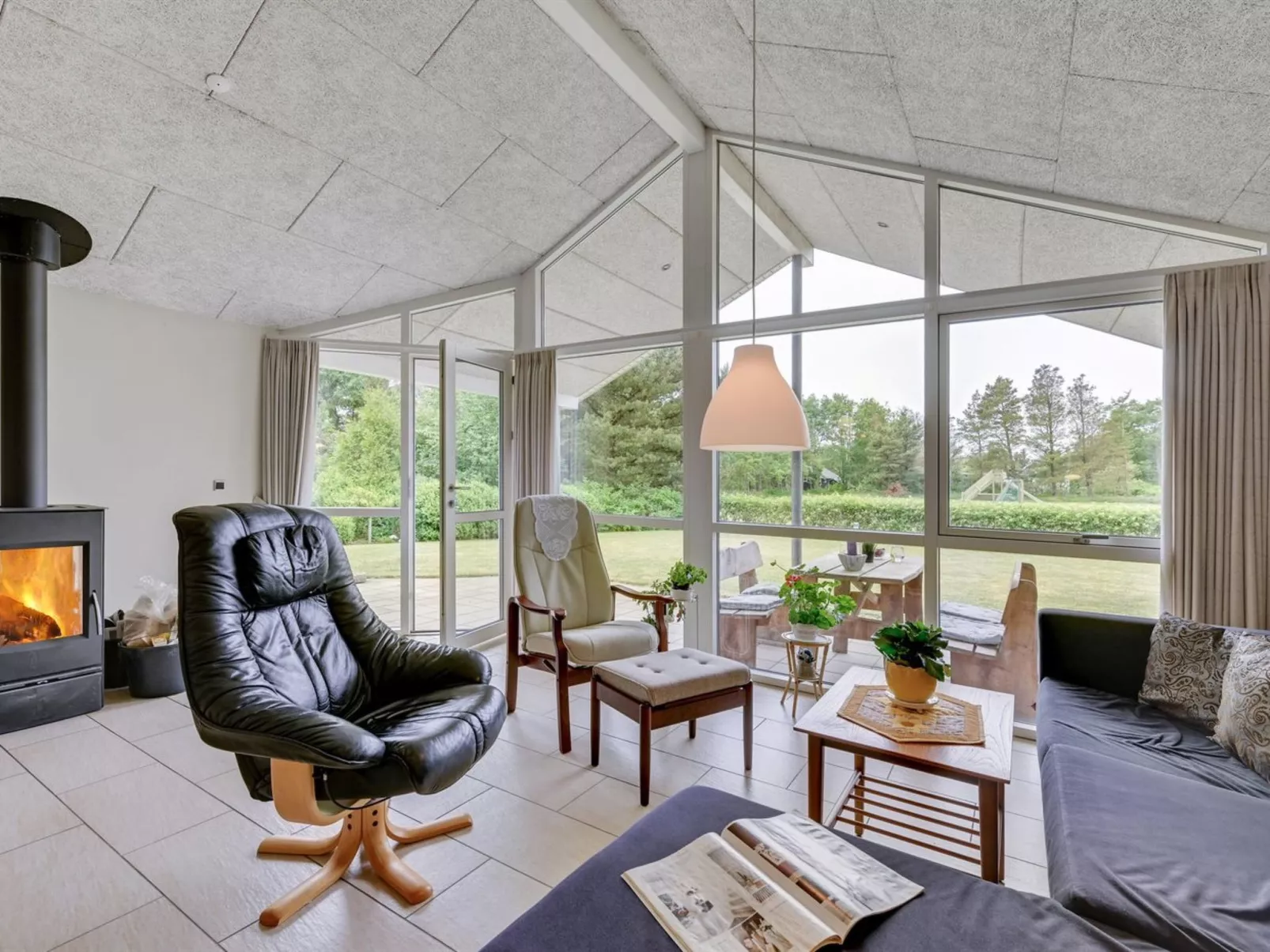 "Tjorven" - 250m to the fjord-Binnen