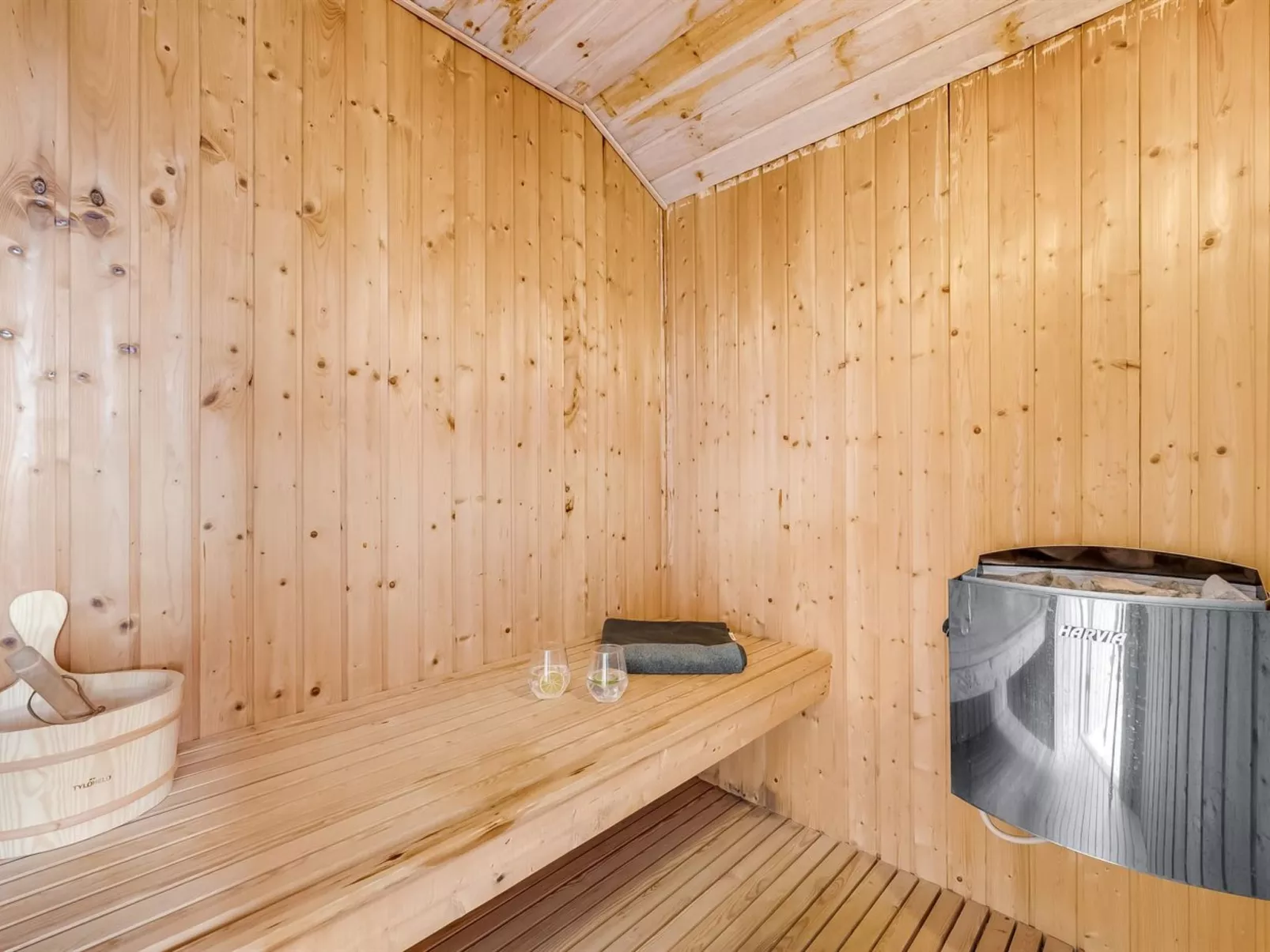 "Elviira" - 600m from the sea-Binnen