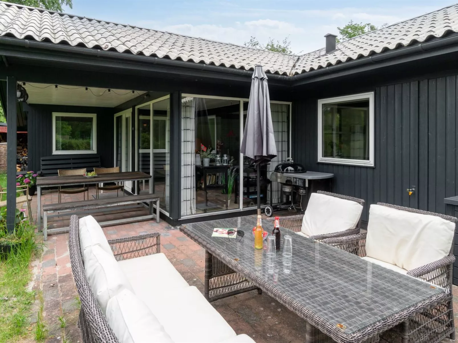 "Sybilla" - 600m from the sea-Buiten