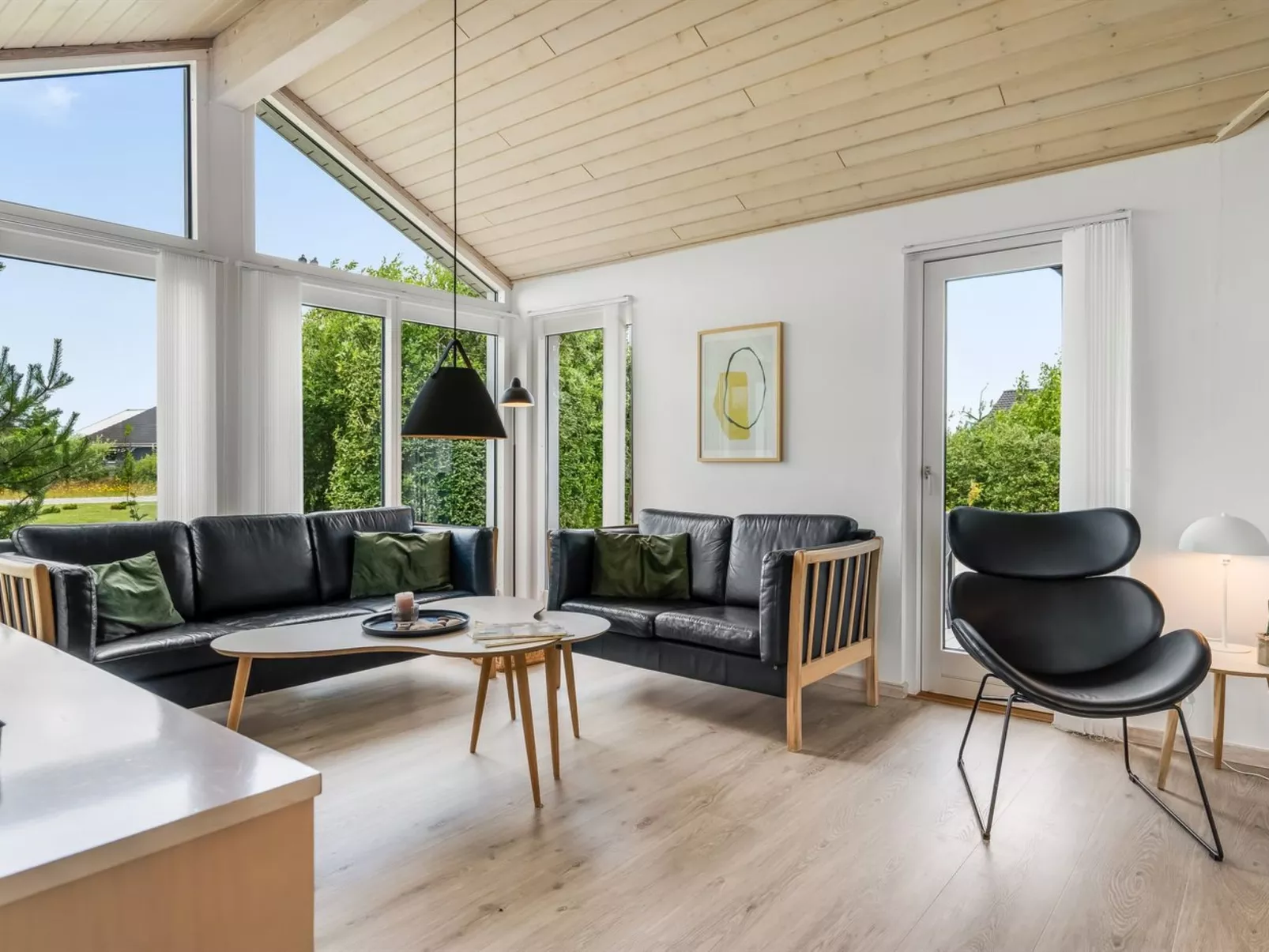 "Lissi" - 3.5km from the sea-Binnen