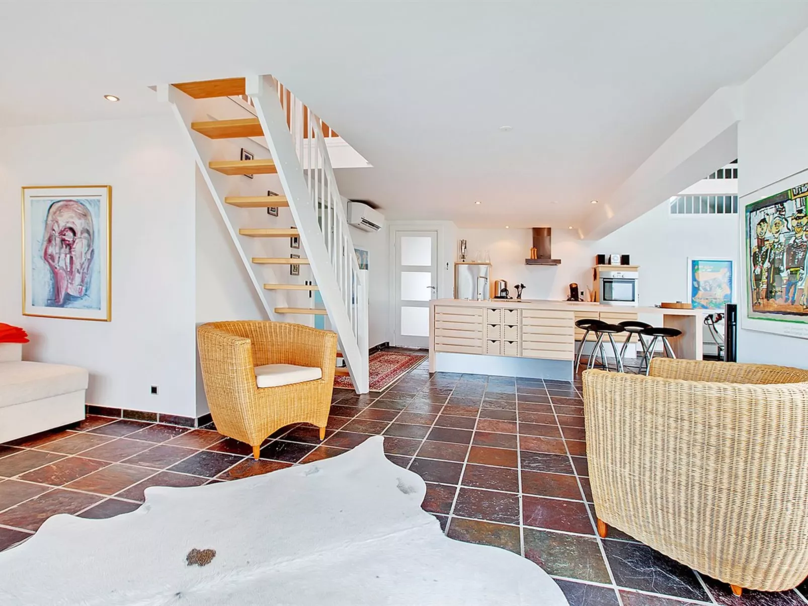 "Ubavka" - 101m from the sea-Binnen