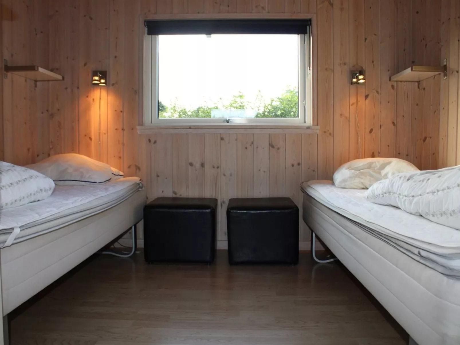 "Edzard" - 800m from the sea-Binnen