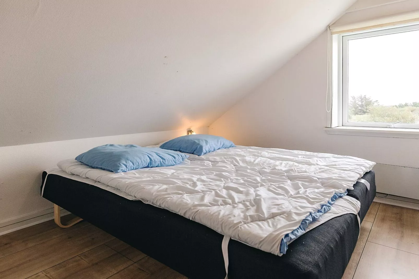 Zeezijde ontsnapping met uitzicht -- By Traum Ferienwohnungen-Binnen