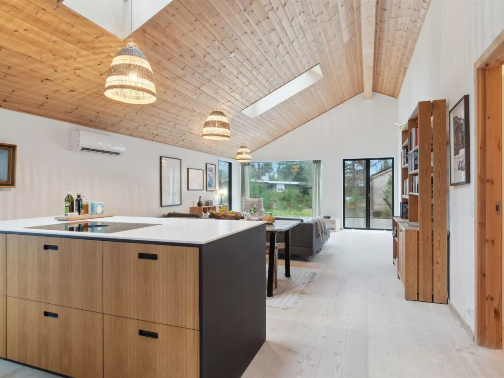 "Dagino" - 200m from the sea-Binnen