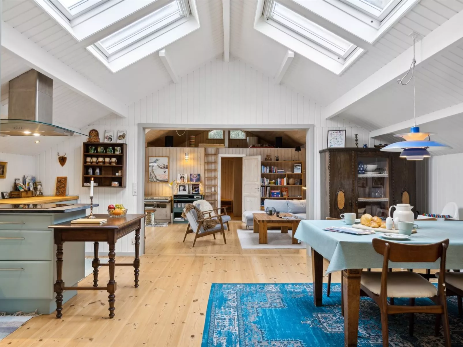 "Akule" - 6km from the sea-Binnen