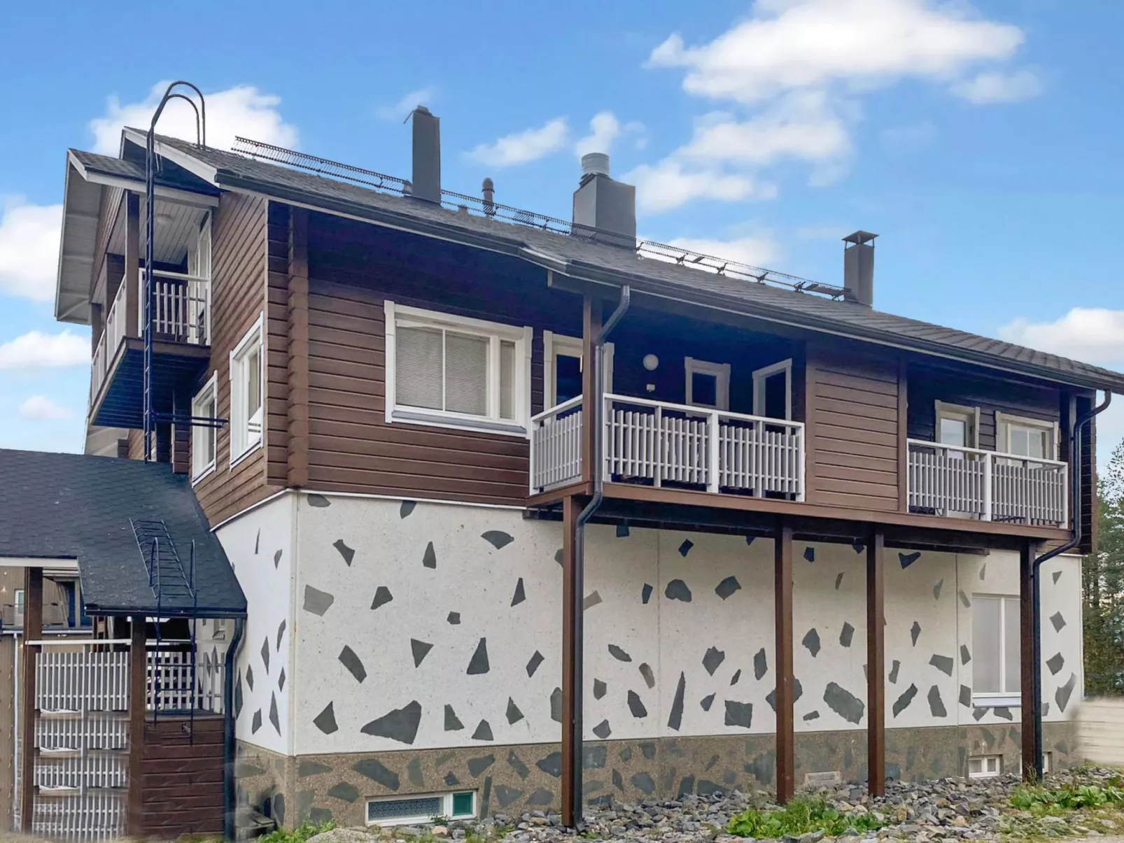 Leviraitti 4 a 4-Binnen