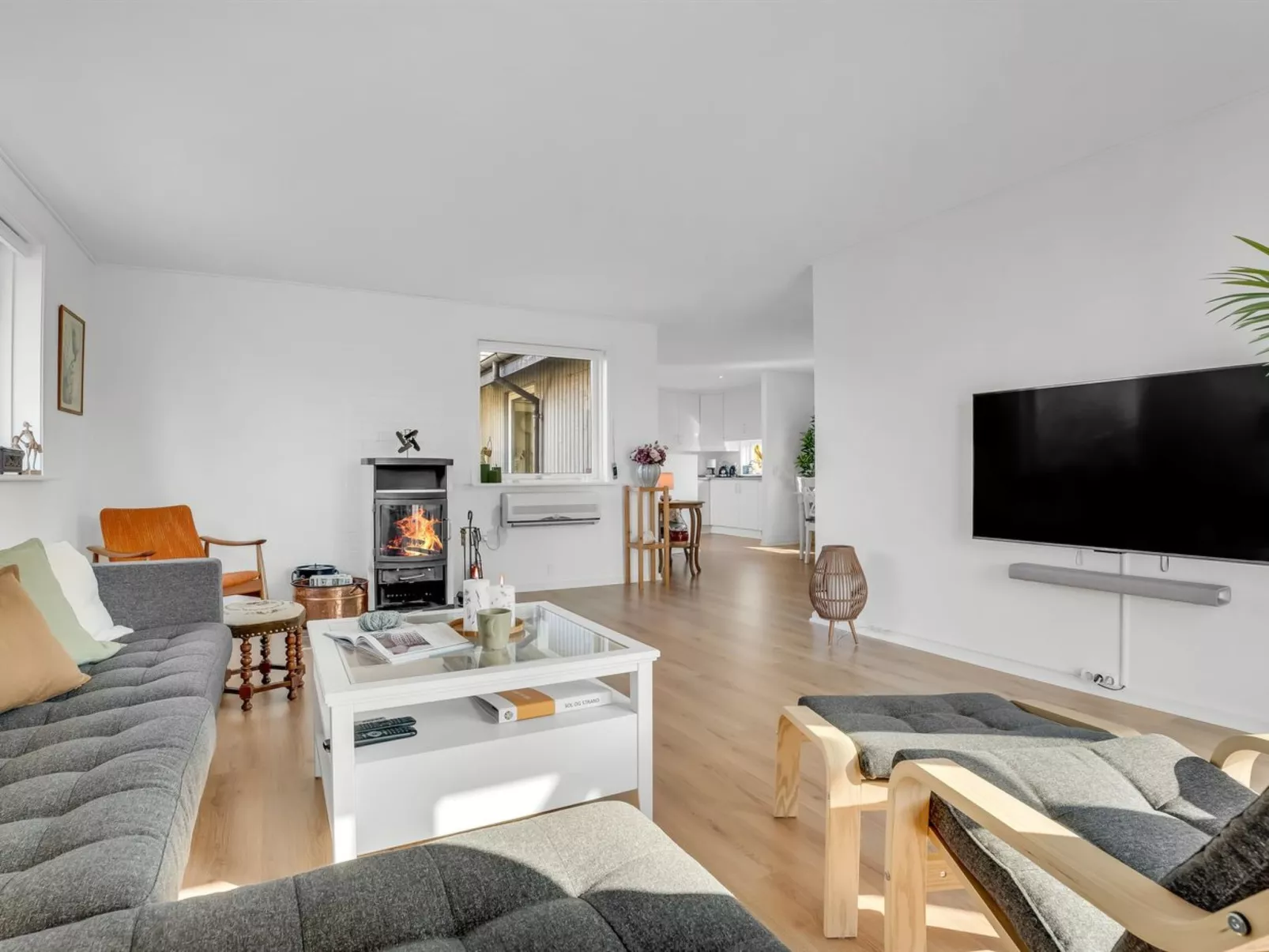 "Hane" - 750m from the sea-Binnen