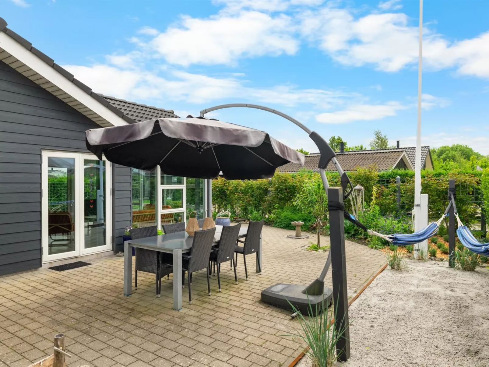 "Arnulfuer" - 100m from the sea-Buiten