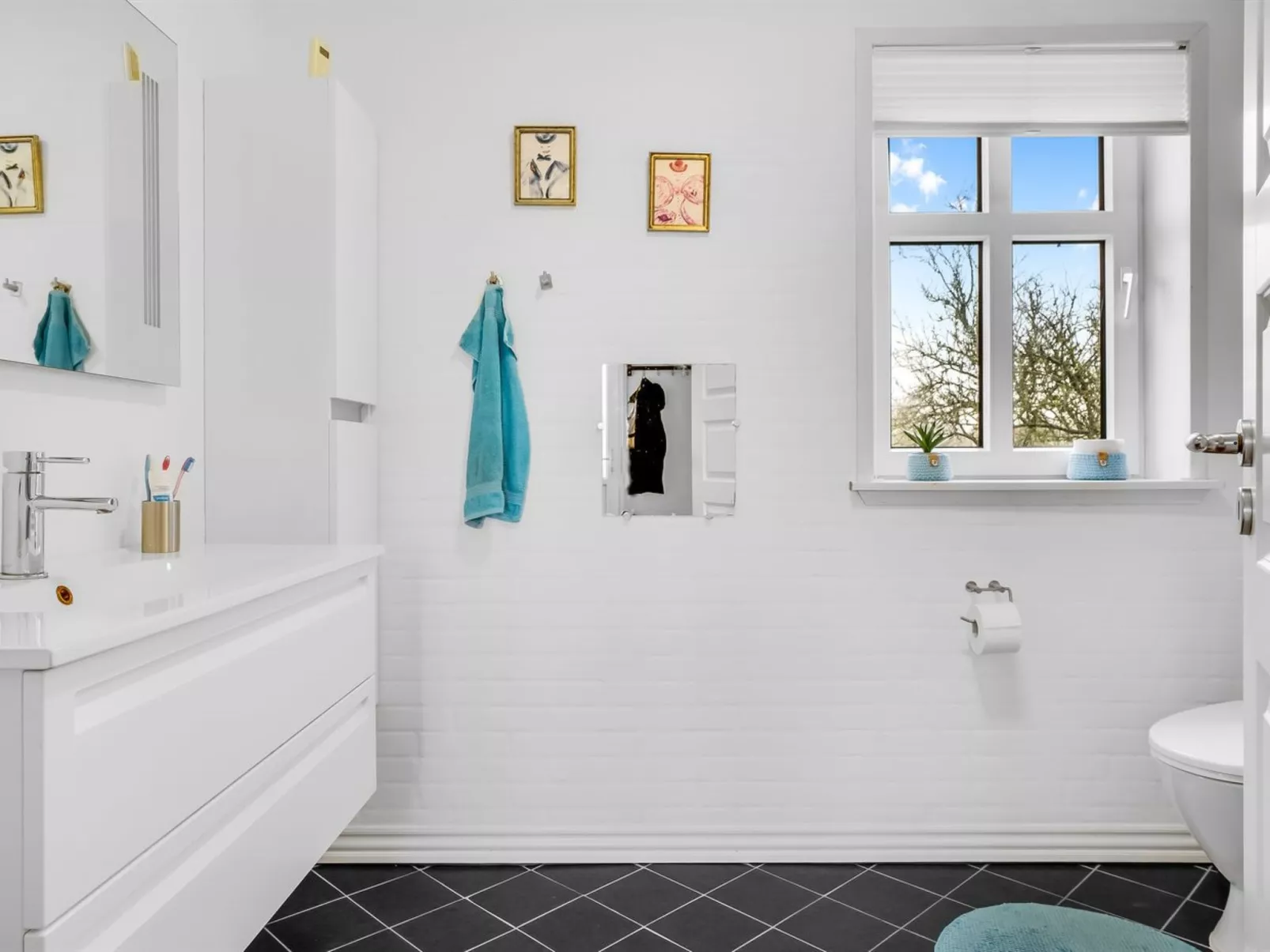 "Kora" - 2km from the sea-Binnen