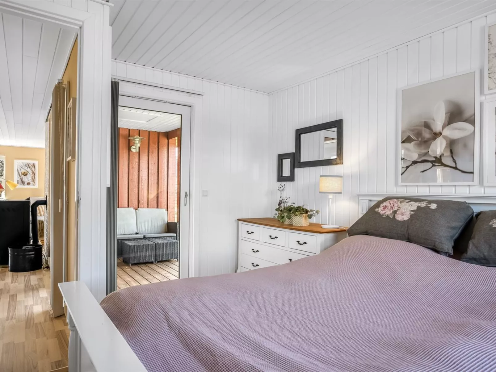 "Ruse" -  from the sea-Binnen