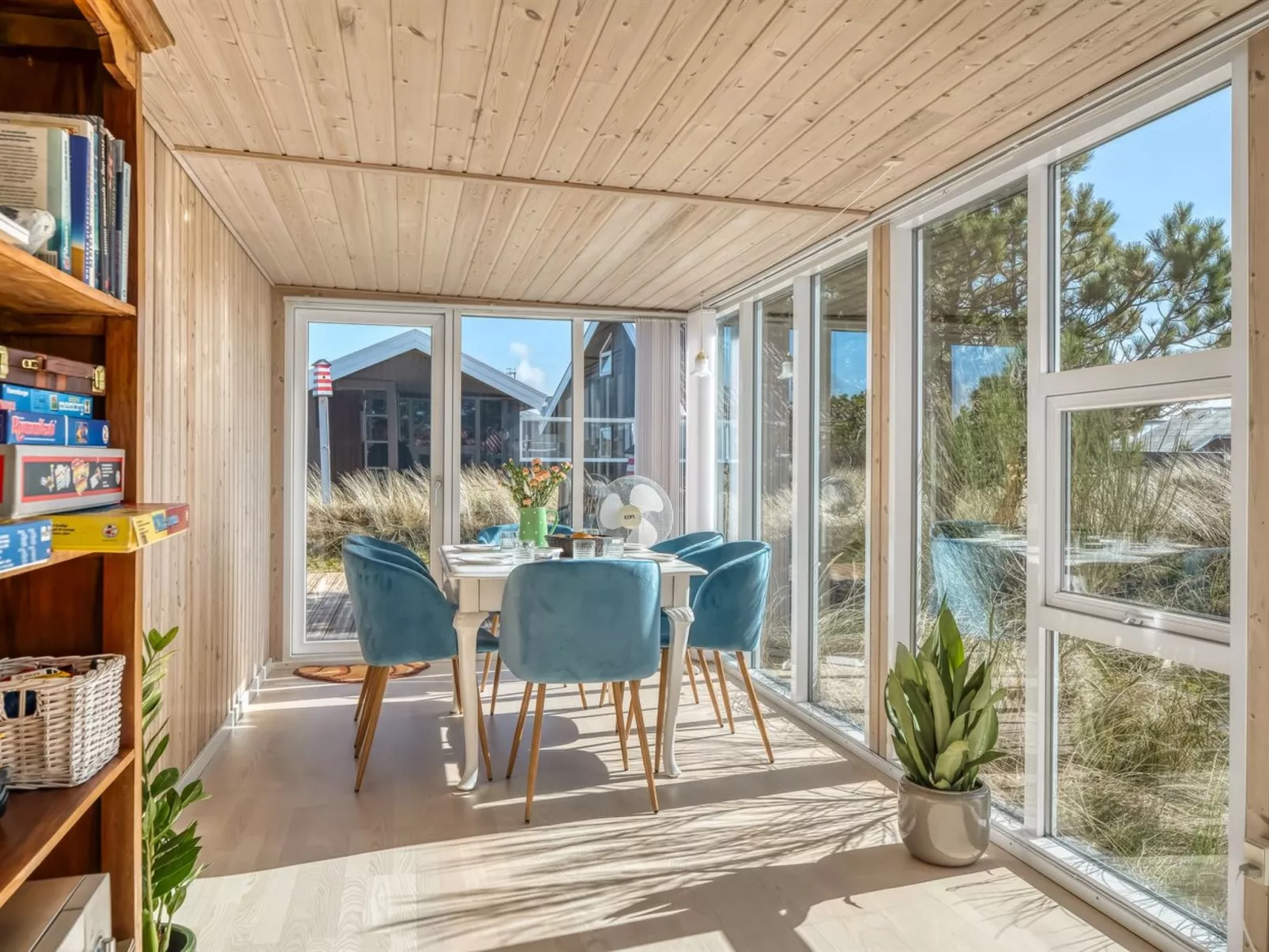 "Mynthe" - 500m from the sea-Binnen