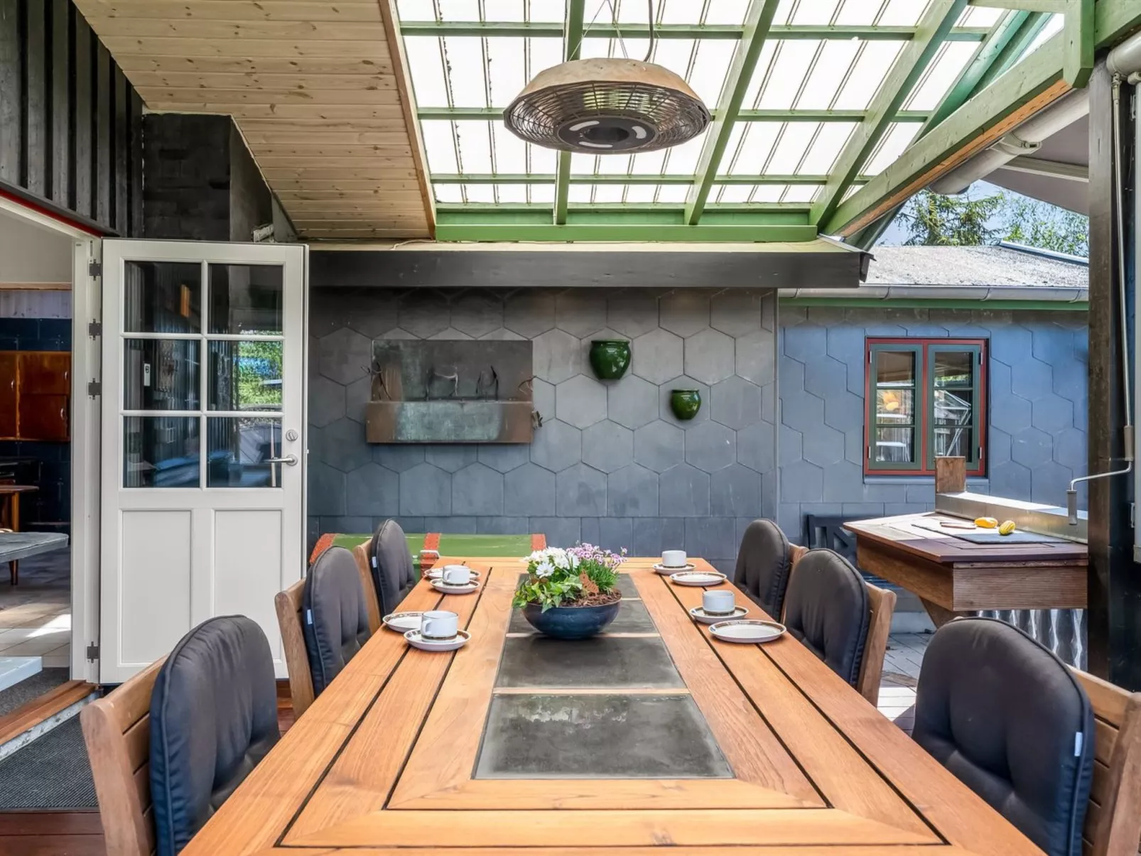 "Eljena" - 550m from the sea-Buiten