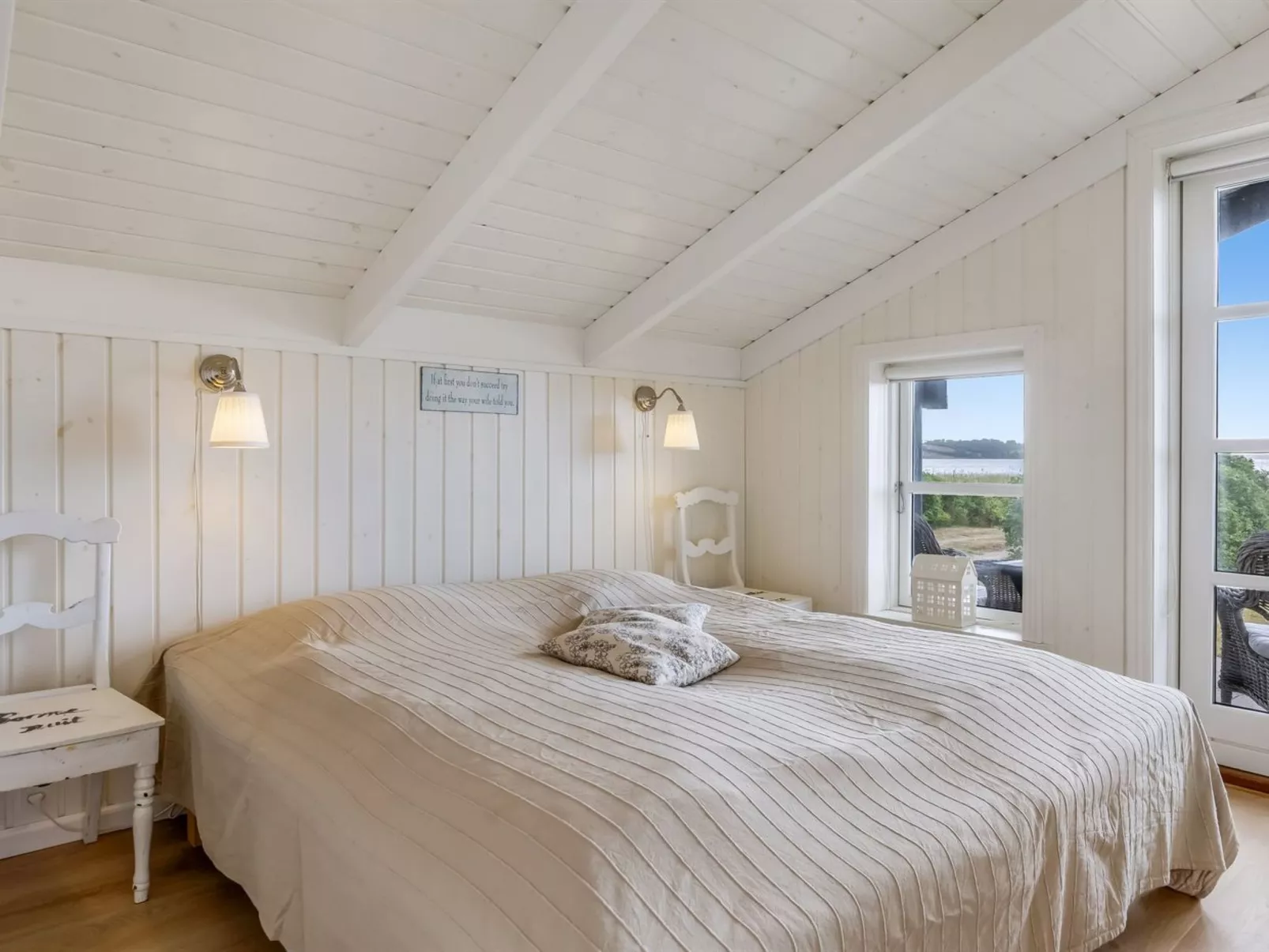 "Withger" - 20m from the sea-Binnen