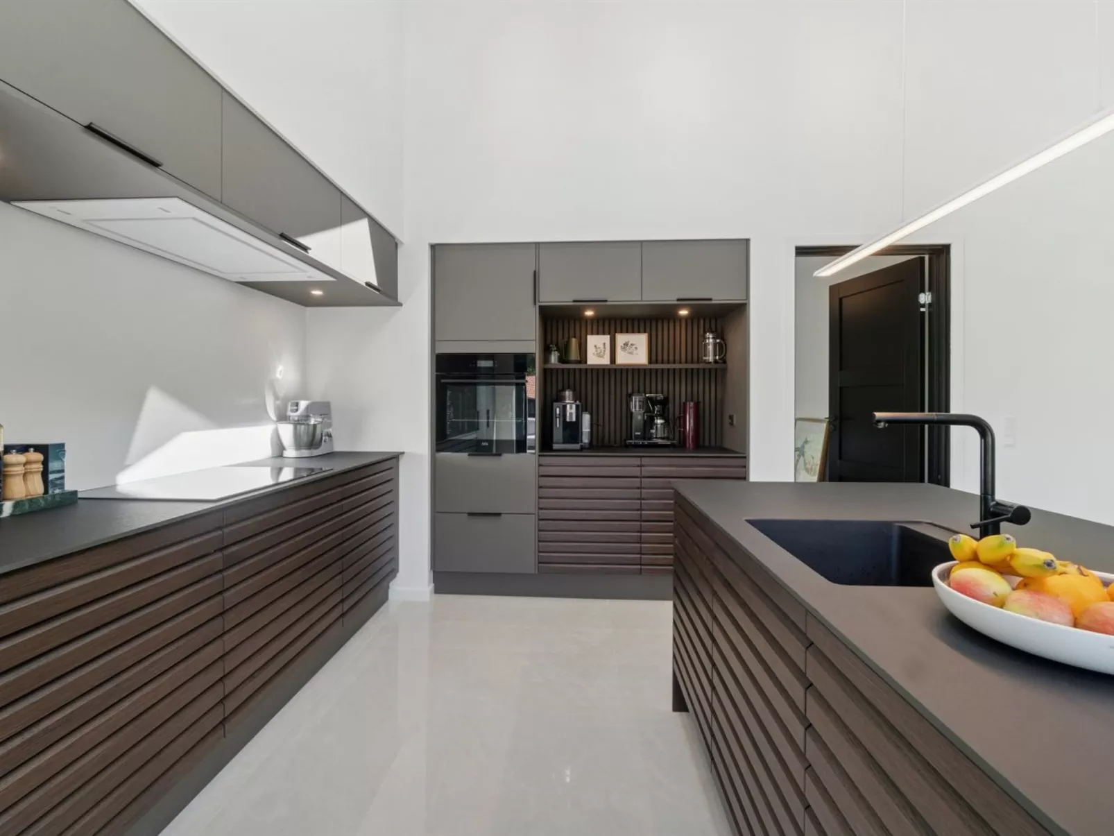 &quot;Tove&quot; - 350m from the sea-Binnen