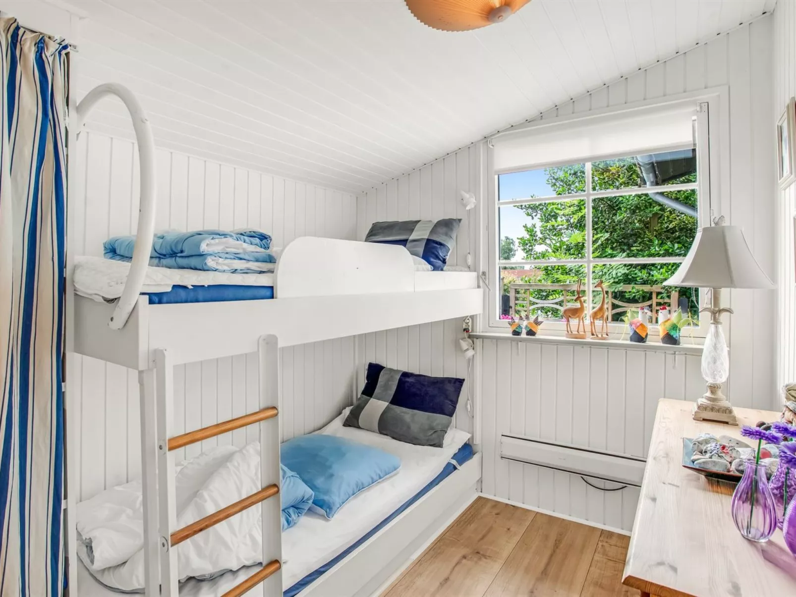 "Gravers" - 300m from the sea-Binnen