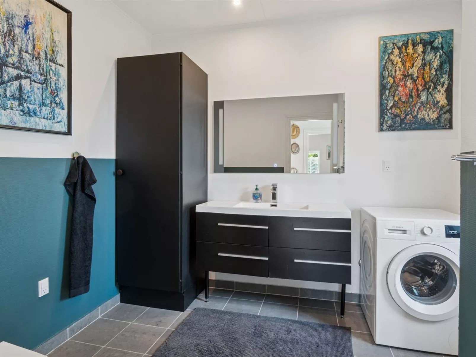 "Botwith" - 125m from the sea-Binnen