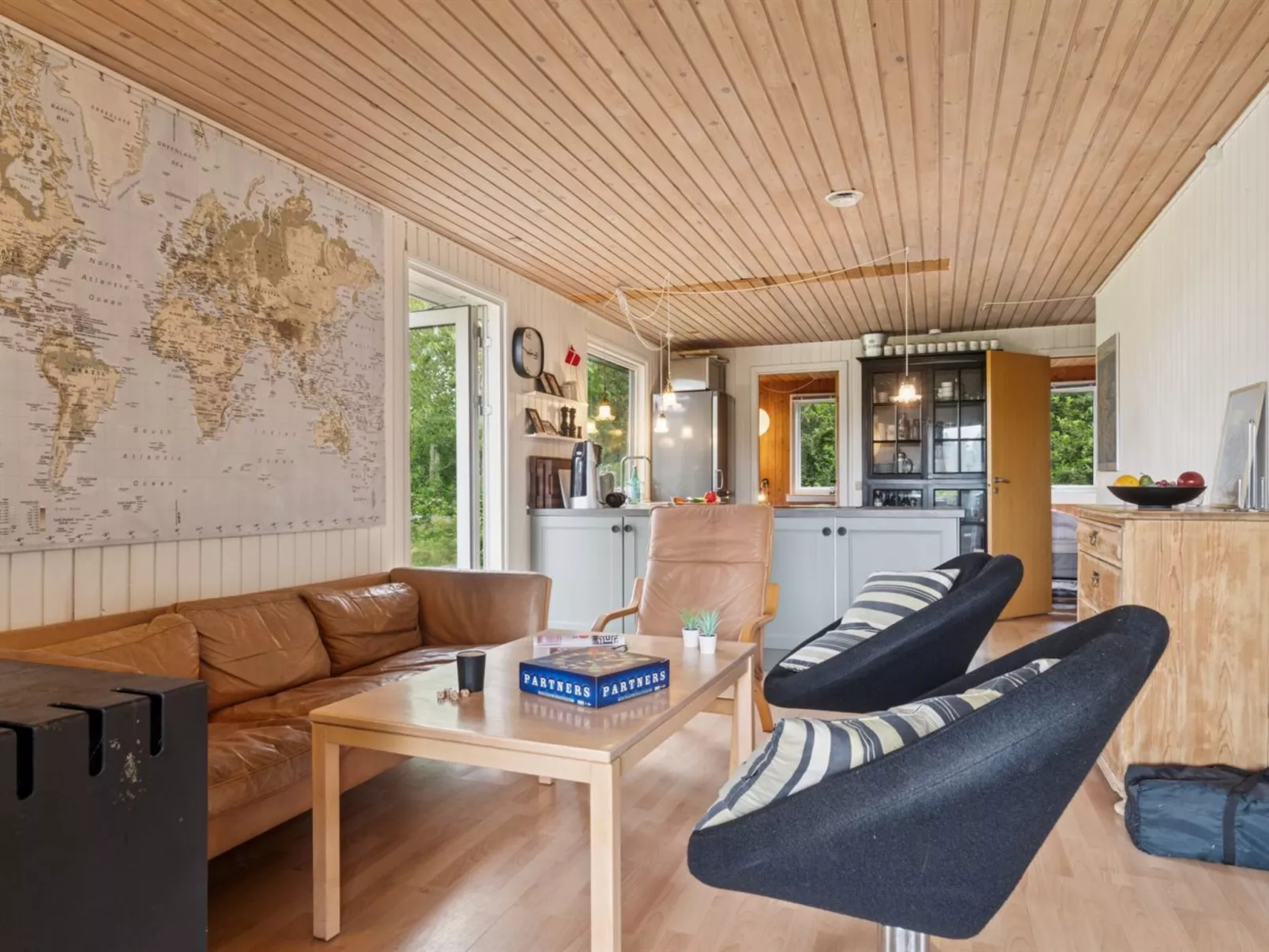 "Bruno" - 400m from the sea-Binnen