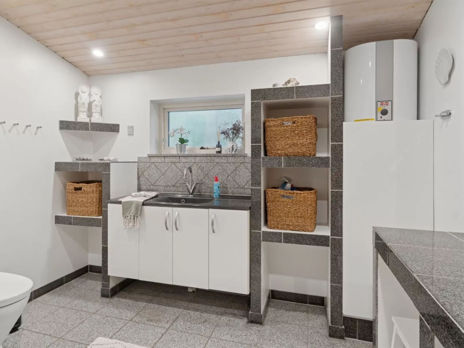 "Eilke" - 125m from the sea-Binnen