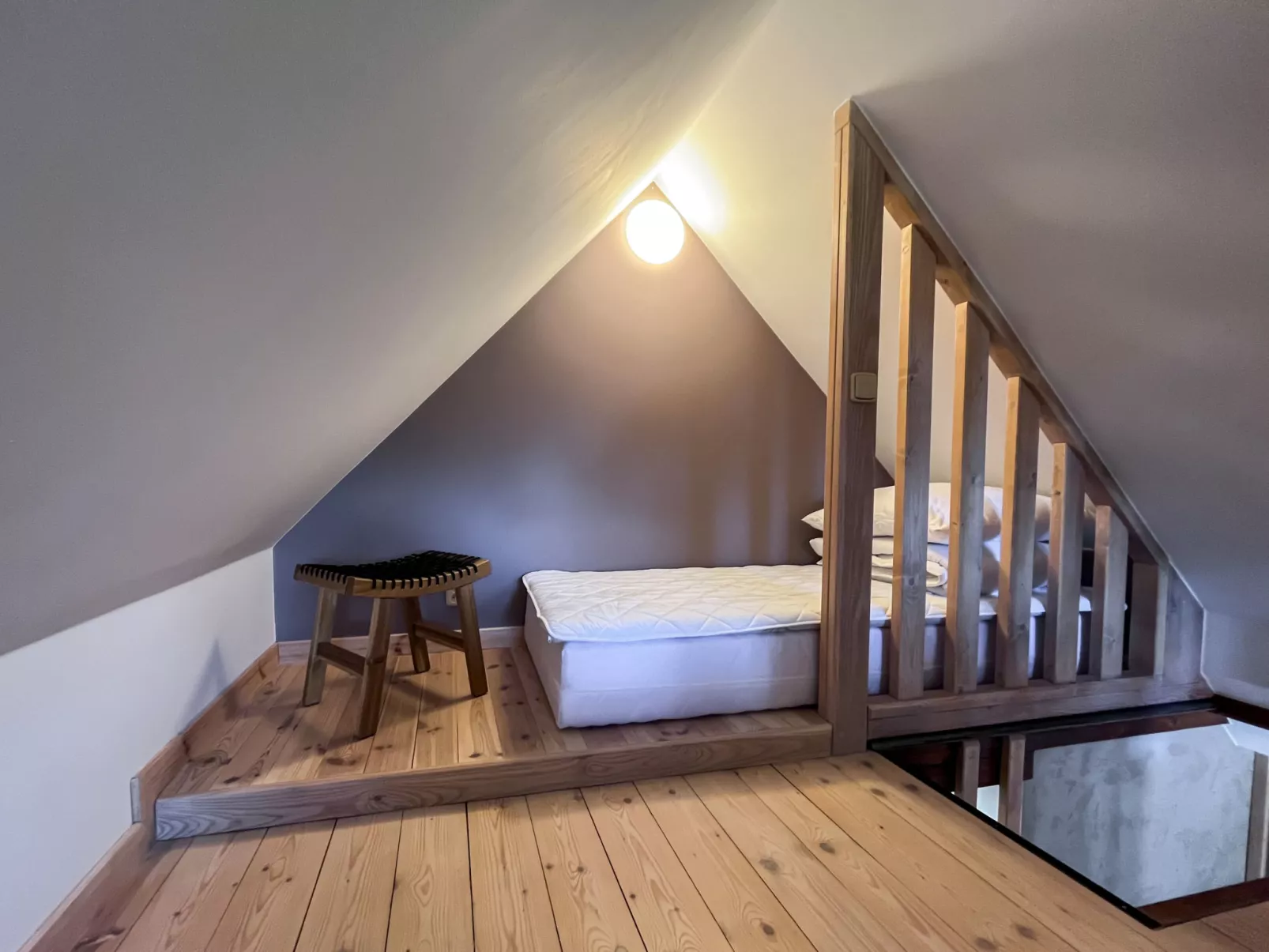 Sachrův Kopec-Binnen