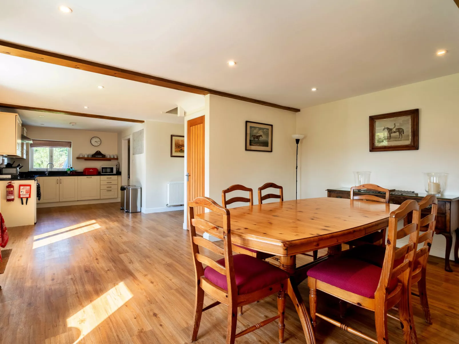 The Old Granary-Binnen