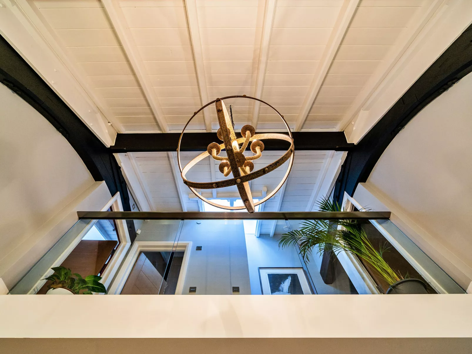 The Church Vaults-Binnen