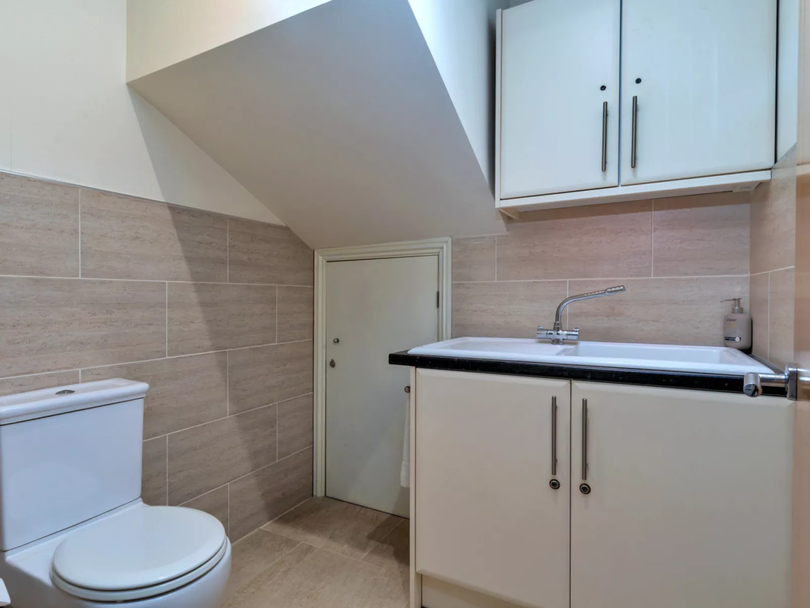 The Boat House - Binnen