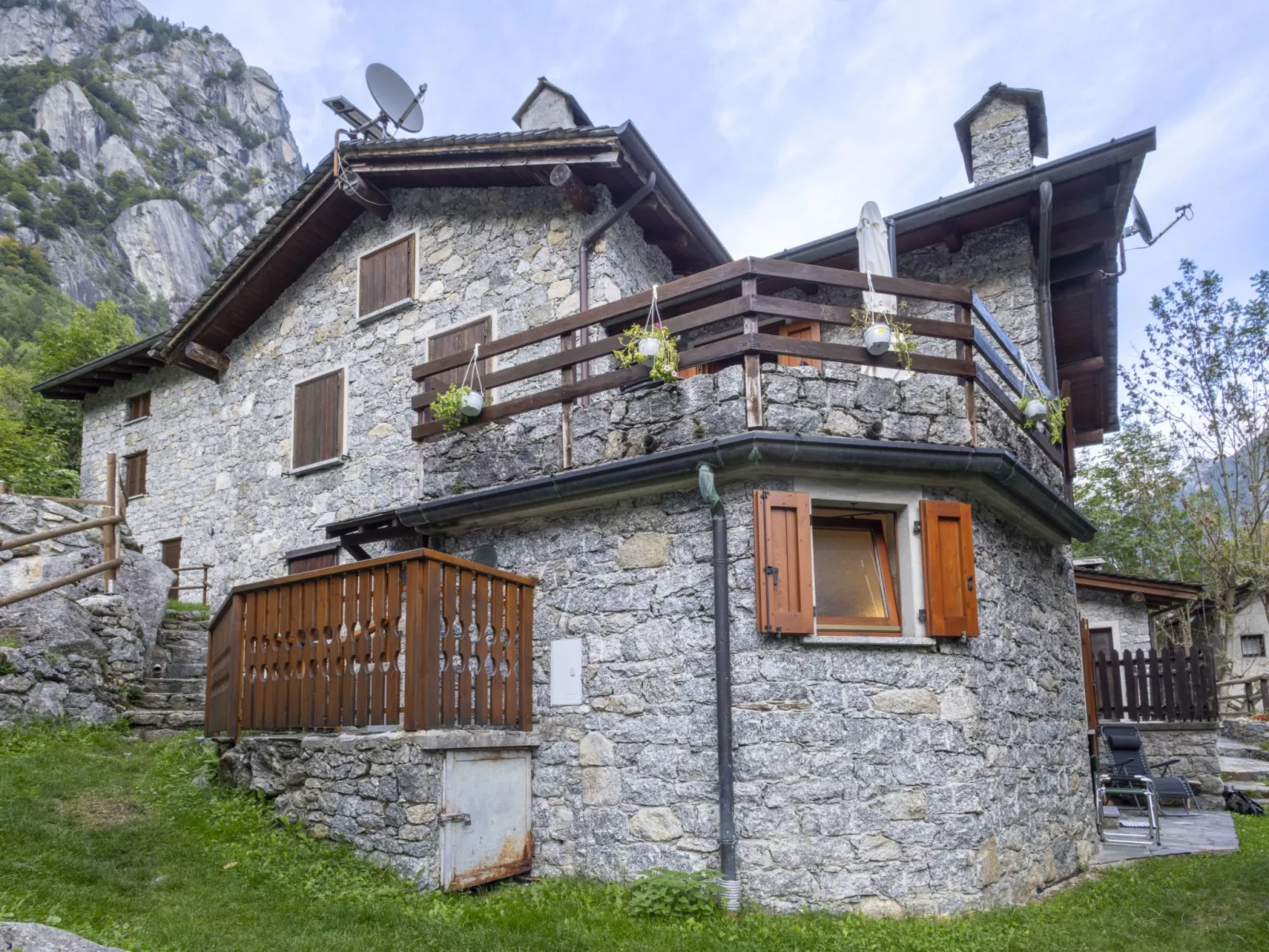 Val di Mello Mountain Flat-Buiten