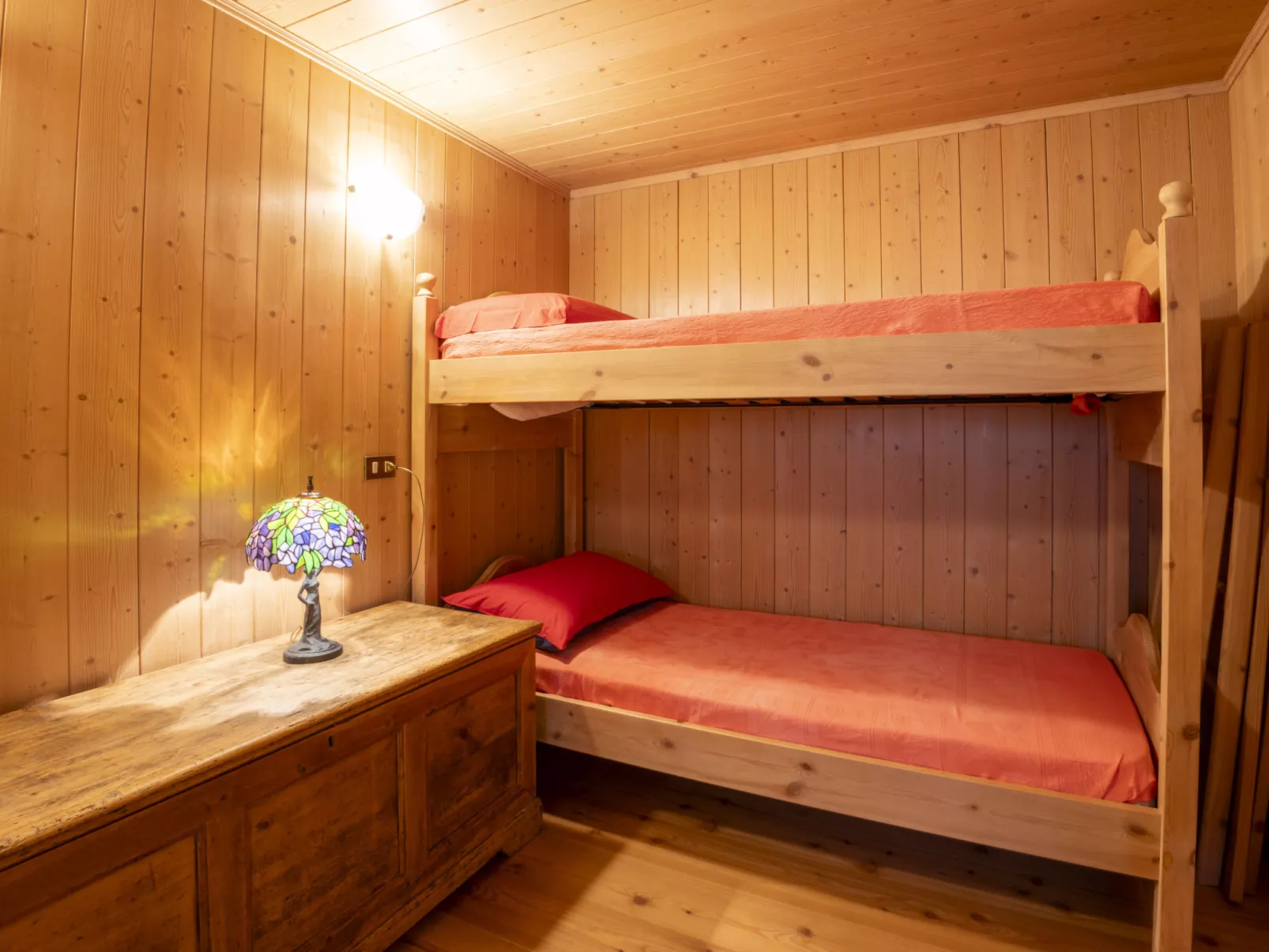 Pozzaglio Mountain Home-Binnen