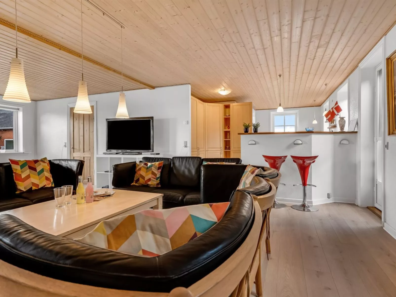 "Nette" - 2km to the fjord-Binnen