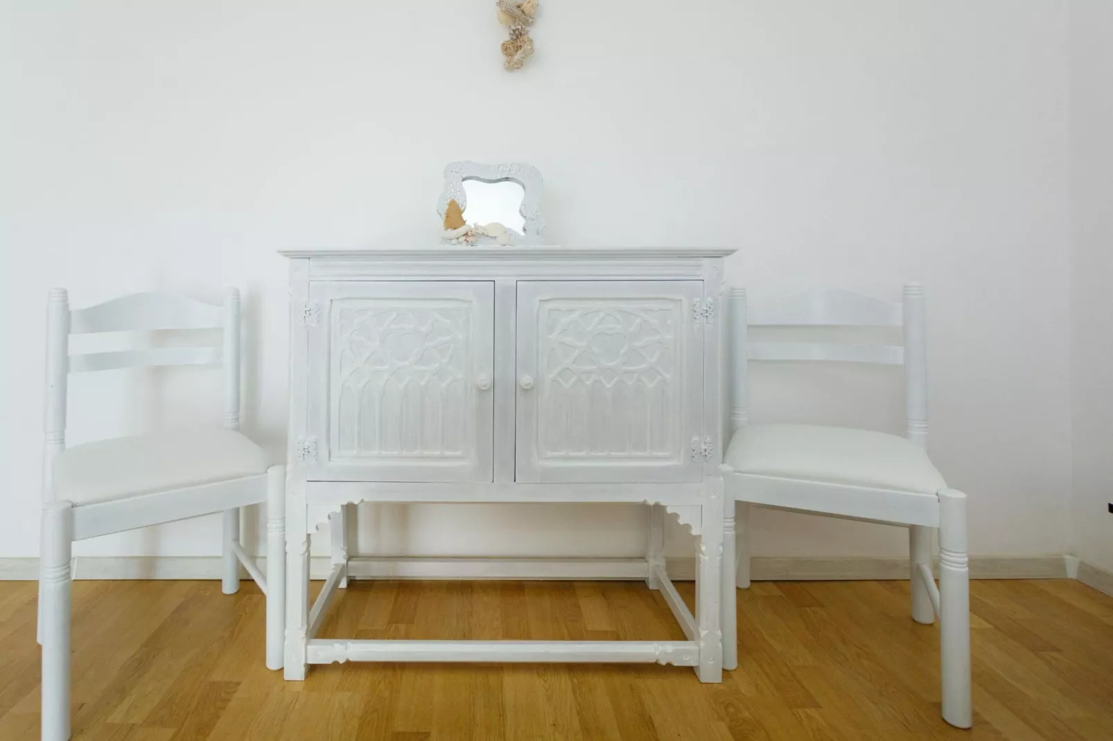 Charming and Tranquil Krk Center Apartment - One Bedroom Apartment with  Balcony-Binnen