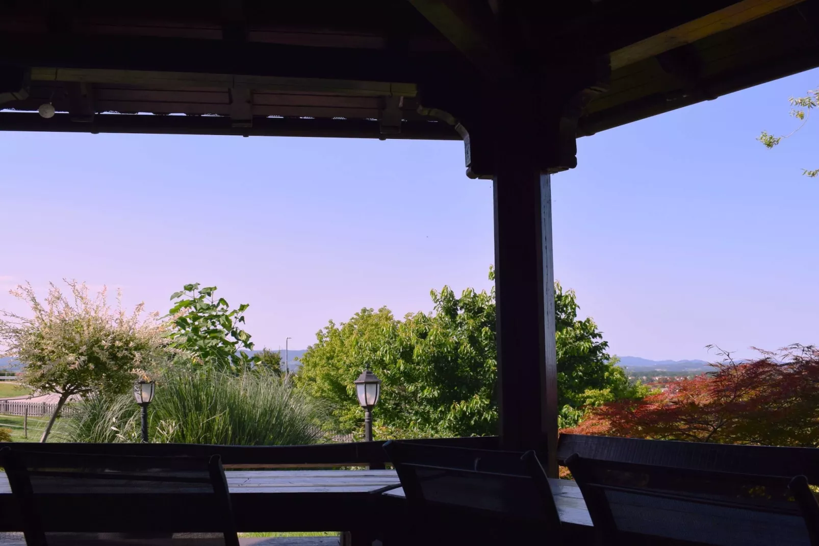 Zevnik Quiet Retreat with Stunning Views and Equestrian Activities - Family Room with Private Bathroom 8-Terrasbalkon