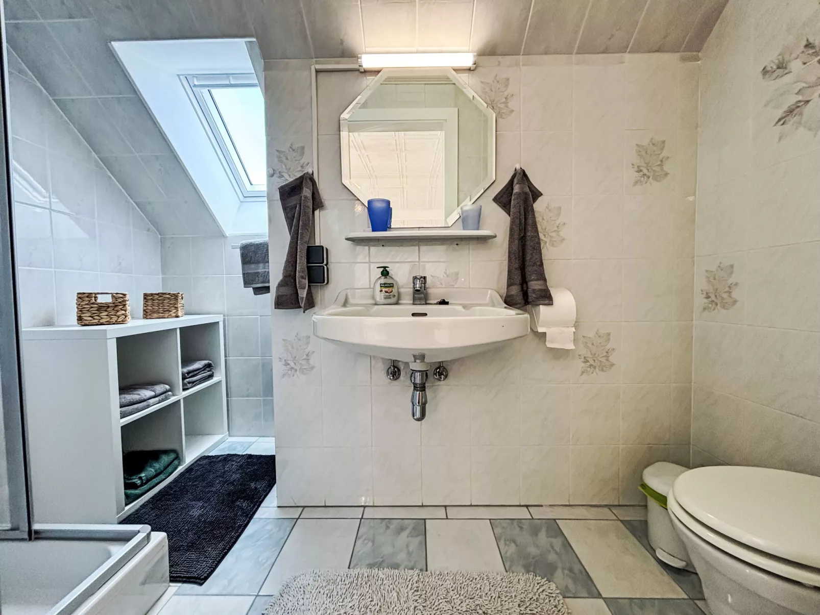 Großmutters Ferienhaus-Binnen