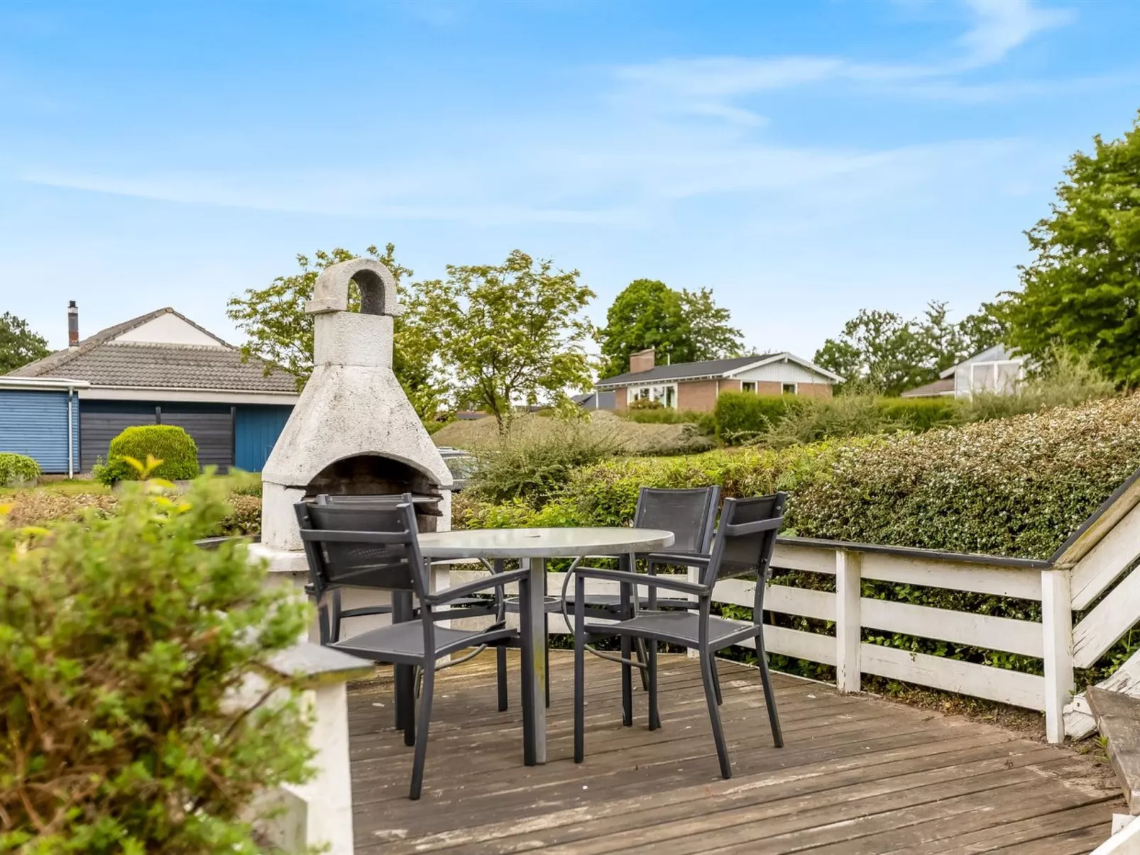 "Joonatan" - 900m from the sea-Buiten