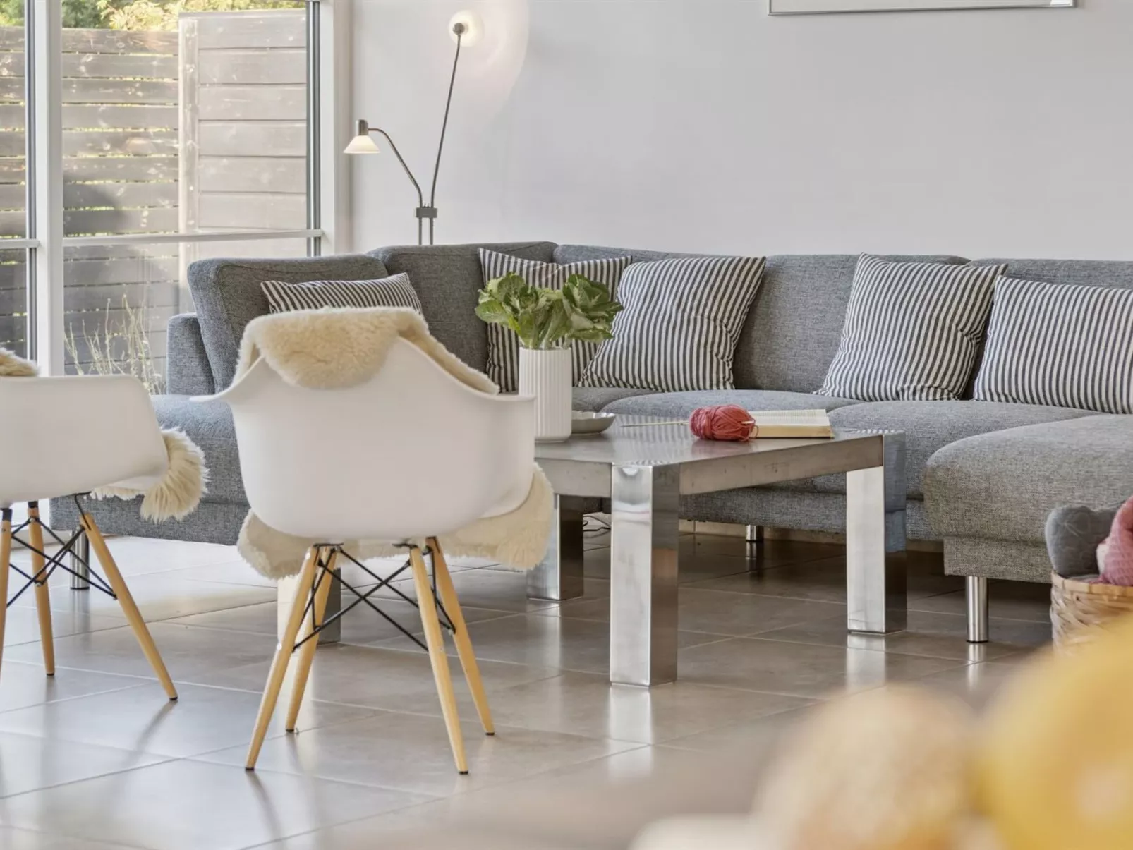 "Alvia" - 1.6km from the sea-Binnen