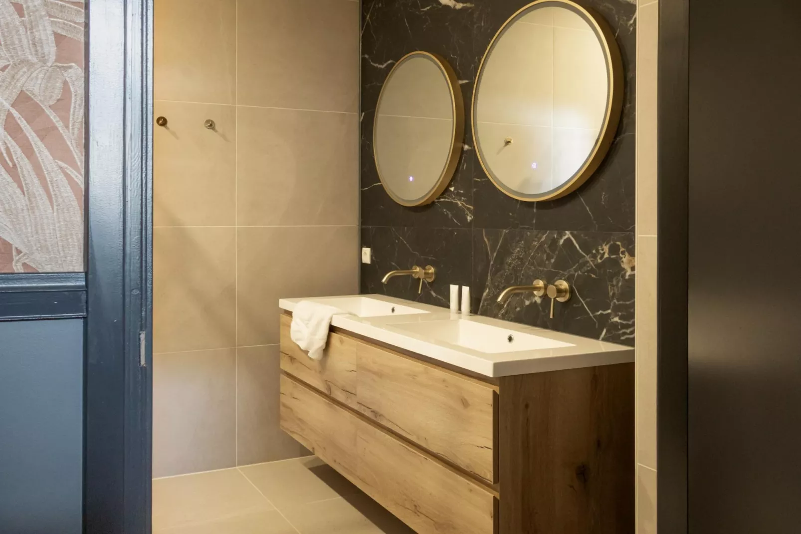 Eindeloos Uitzicht-Badkamer