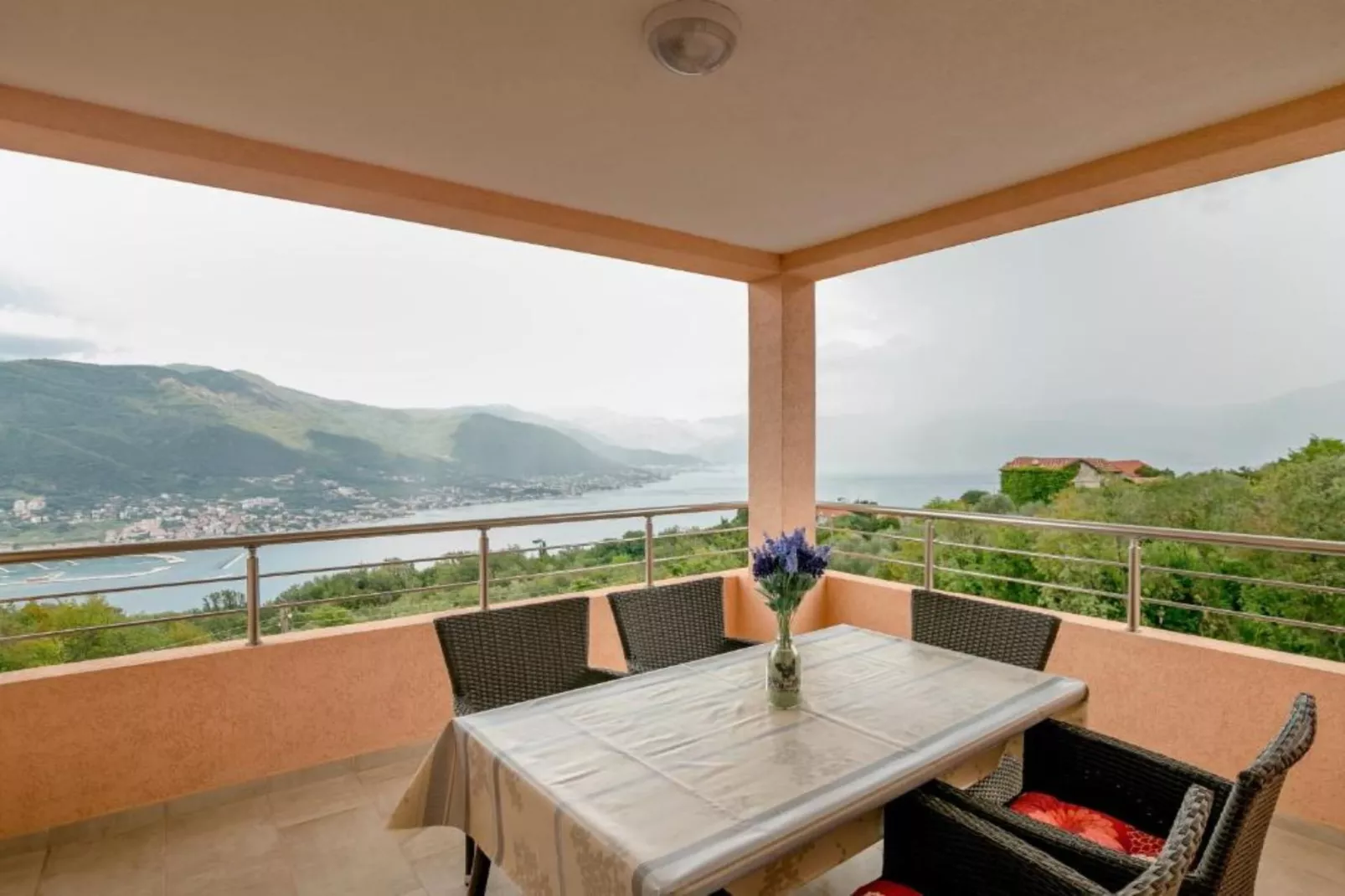 Tranquil Retreat with Private Pool in Lustica Bay - One Bedroom Apartment with Balcony and Sea View 2-Terrasbalkon