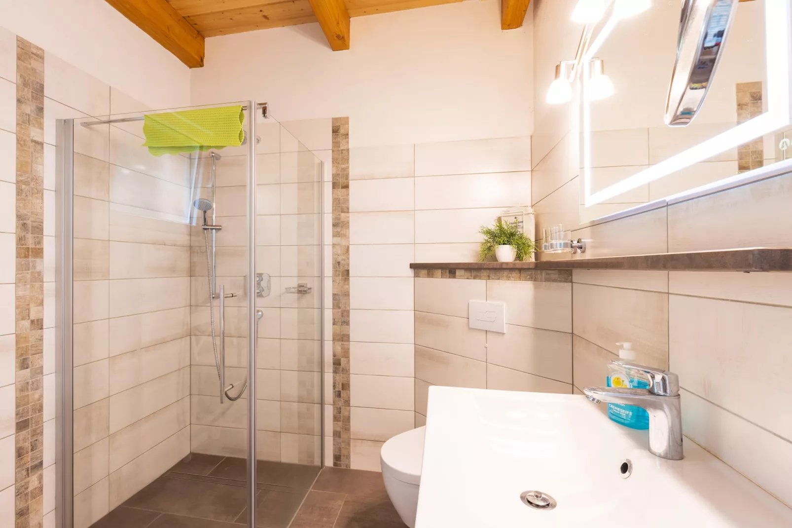 Teufelsmauerblick-Badkamer