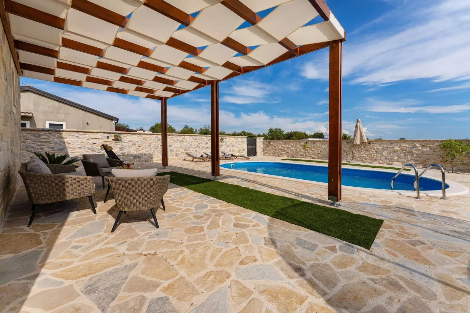 Holiday home Katalea-Zwembad