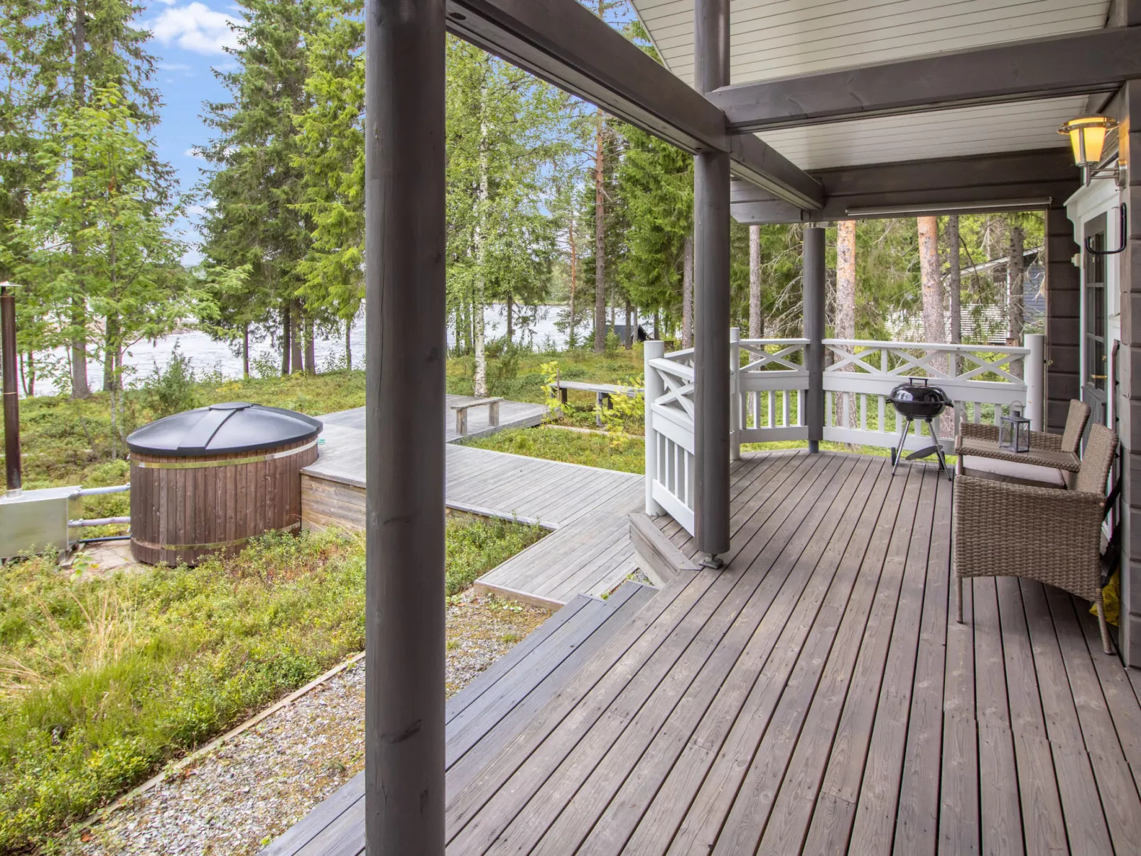 Villa white water-Binnen